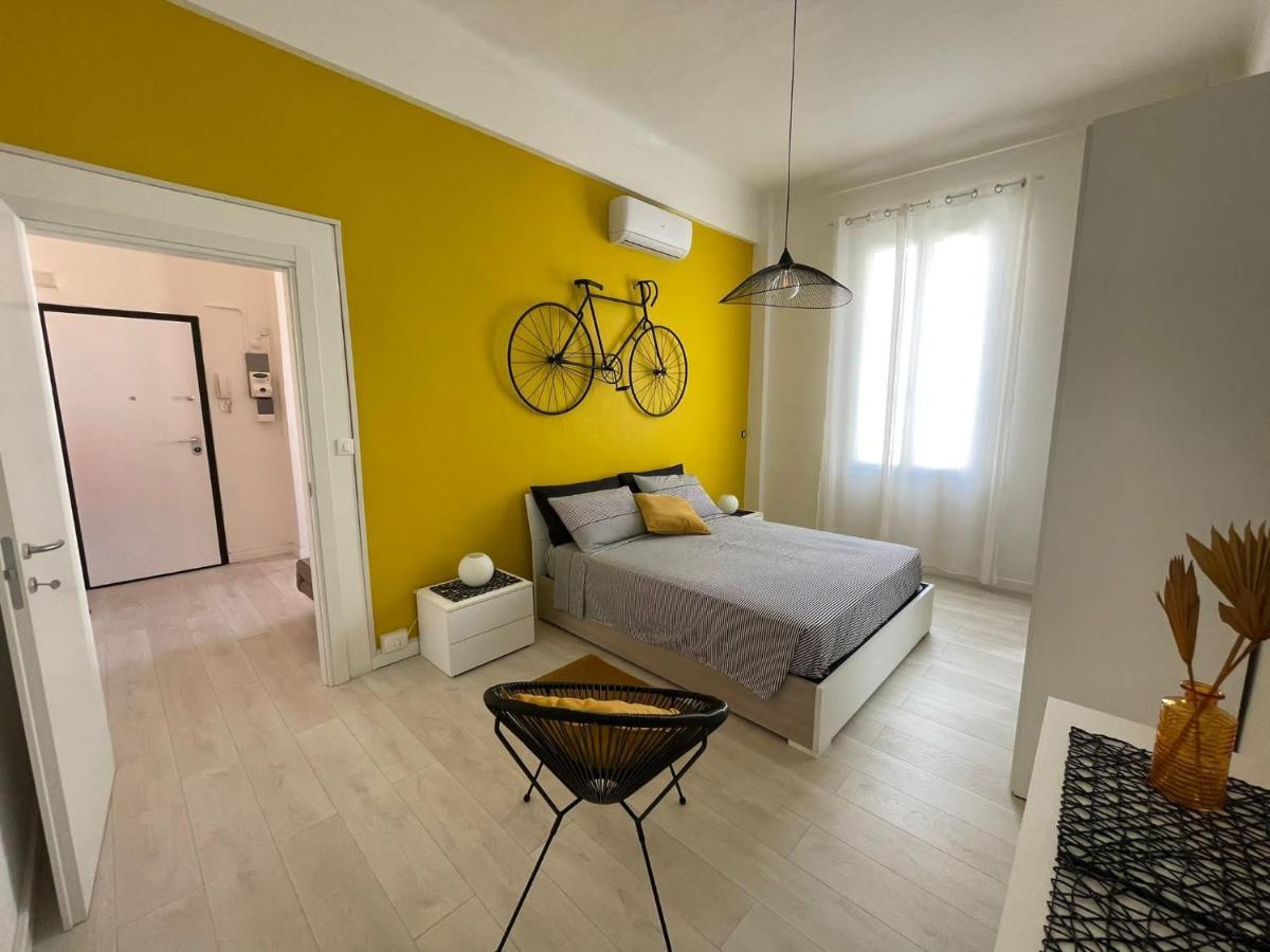 Апартаменты Casa Arcobaleno Вентимилья Экстерьер фото